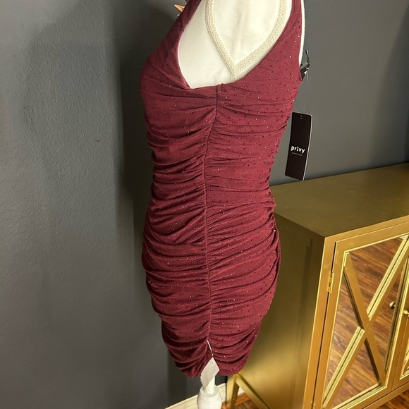 NWT Dark Cherry Burgundy Rhinestone Ruched Bodycon Mini Dress Scoop Neck Size L - Picture 7 of 9